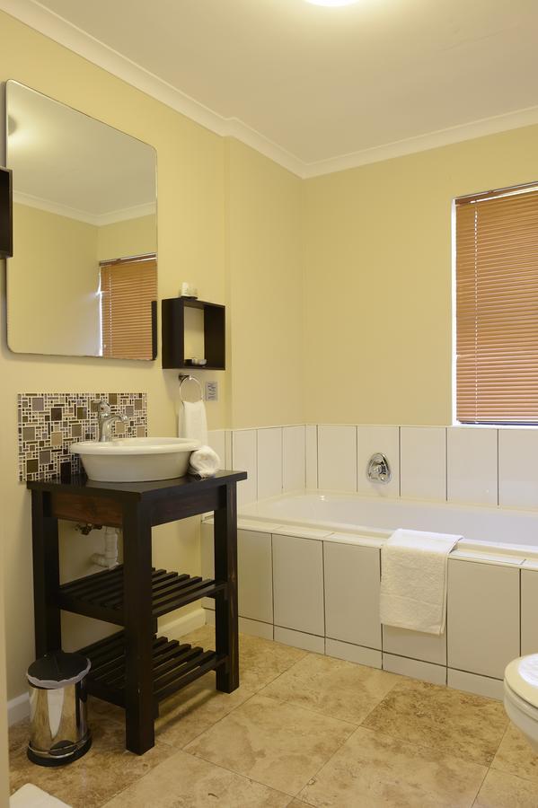 Langebaan Country Estate Apartment Exterior foto