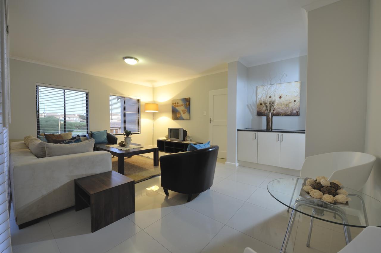 Langebaan Country Estate Apartment Exterior foto